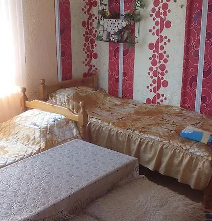 Edelvays House 3*